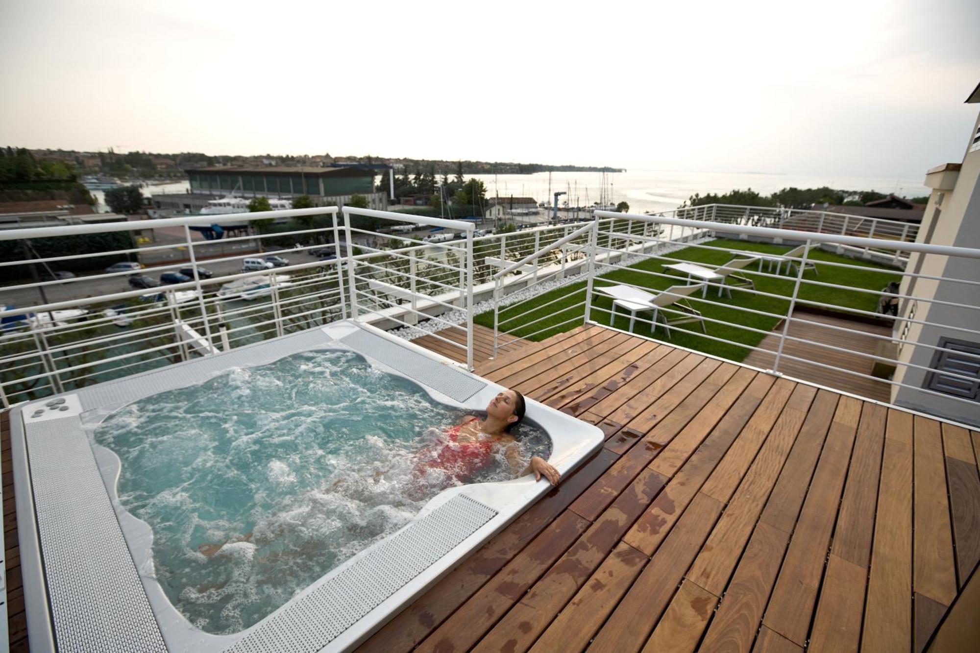 Hotel Acquadolce Peschiera del Garda Eksteriør billede