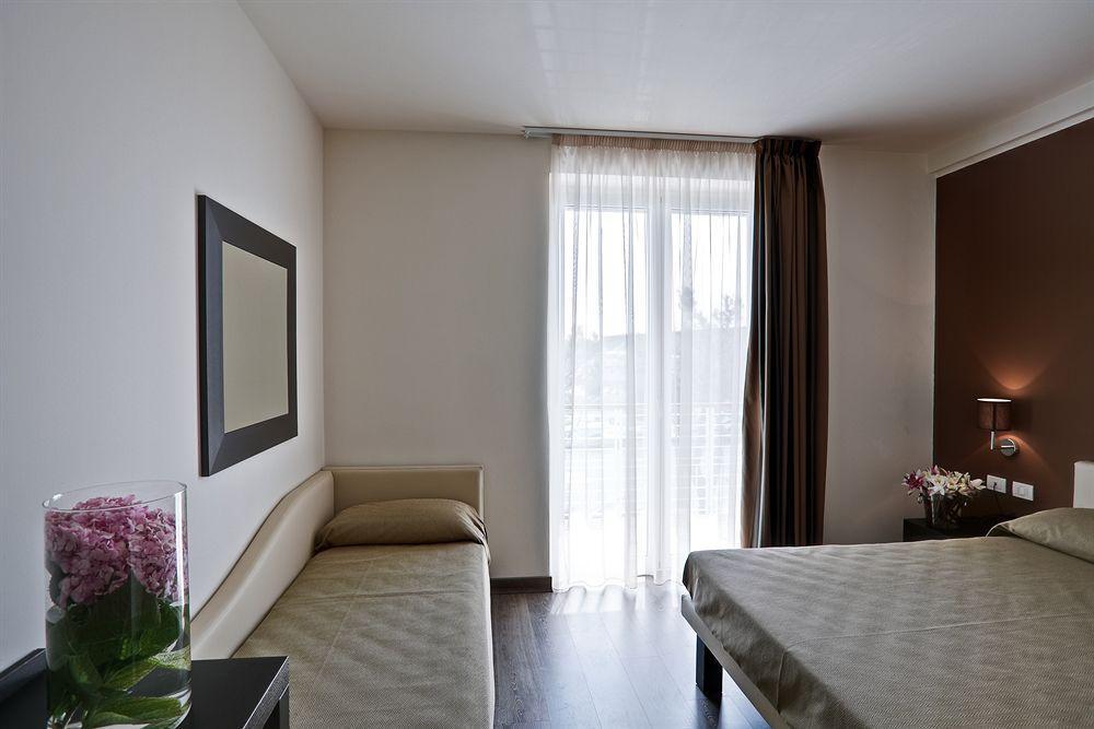 Hotel Acquadolce Peschiera del Garda Eksteriør billede
